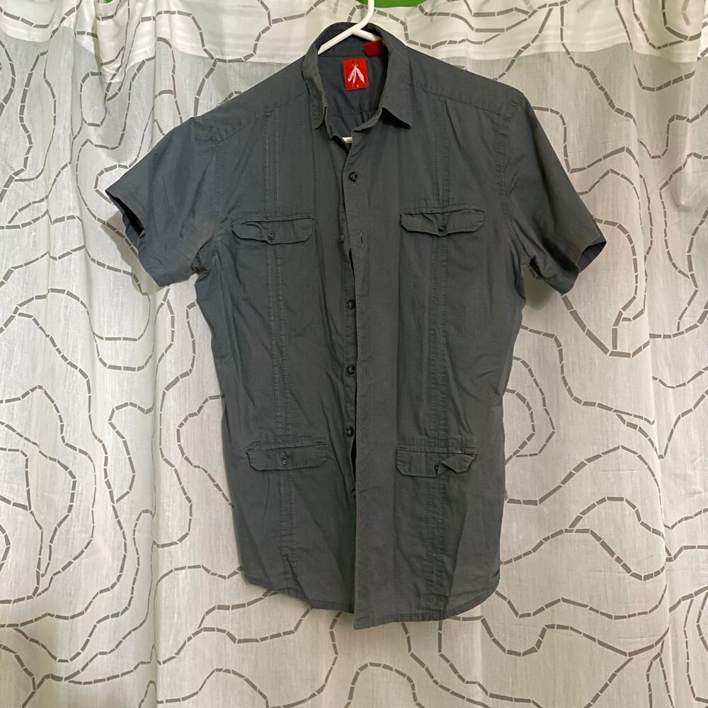 Used Gray Small Men's Guayabera Shirt from Feathers brand at Urban Outfitters